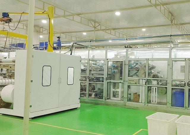 What is the difference between fully automatic and semi-automatic sanitary pad machine